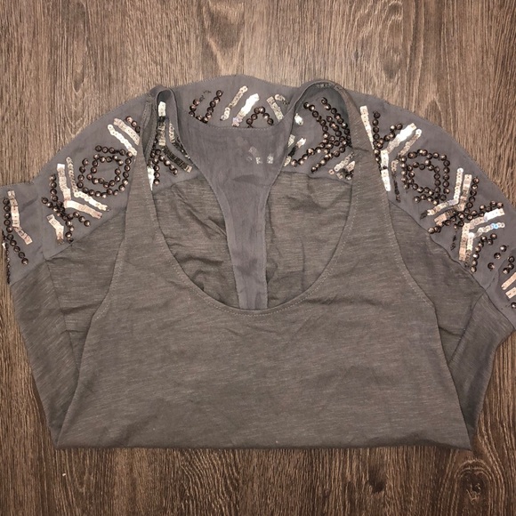 NWOT Ecote Beaded Racer Back Tank - Picture 3 of 5